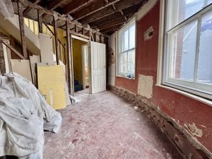 Photo 11- click for photo gallery